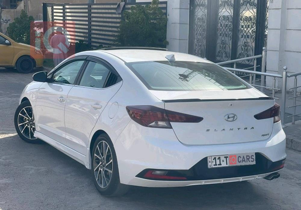 هيونداي النترا